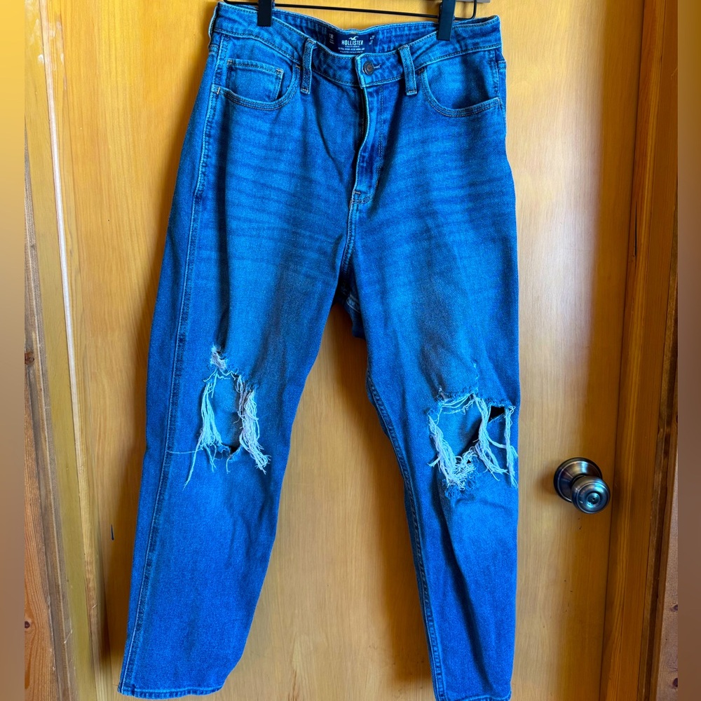 Hollister Mom Jeans